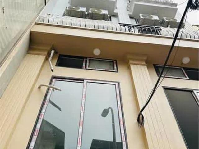 Nhà mặt phố bán tại Hoàn Kiếm, Hà Nội