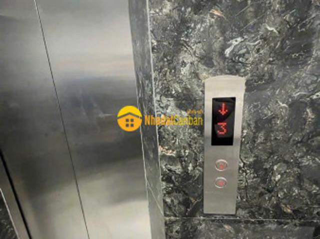 Nhà mặt phố bán