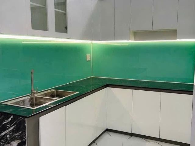 Nhà mặt phố bán