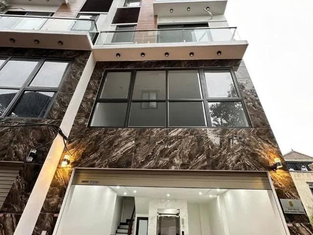 Nhà bán tại Hoàn Kiếm, Hà Nội