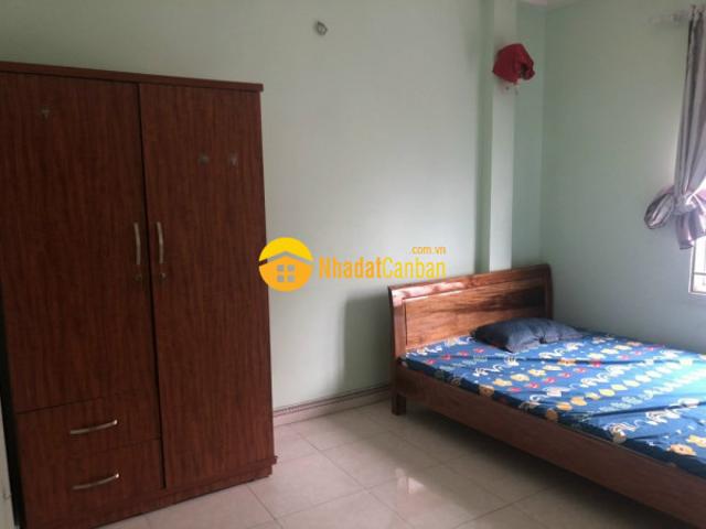 Nhà mặt phố bán