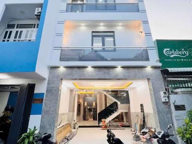 Nhà bán tại Khuôn viên UBND Thành phố Hồ Chí Minh, Thành phố Hồ Chí Minh