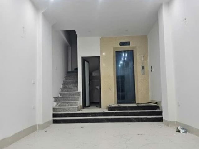 Nhà bán tại Hoàn Kiếm, Hà Nội
