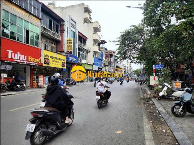 Nhà mặt phố bán