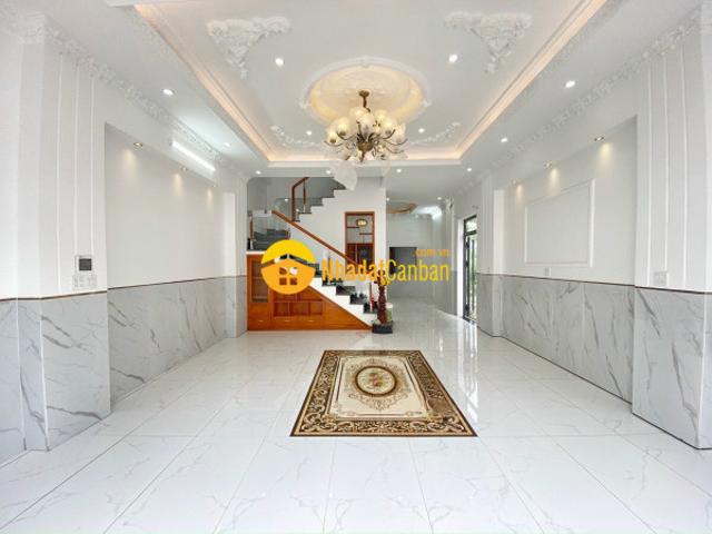 Nhà mặt phố bán