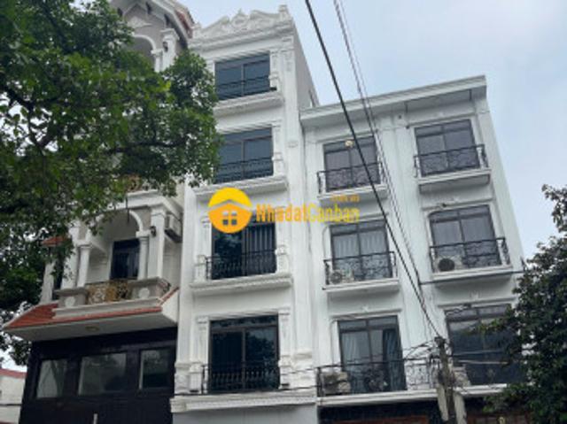Nhà mặt phố bán
