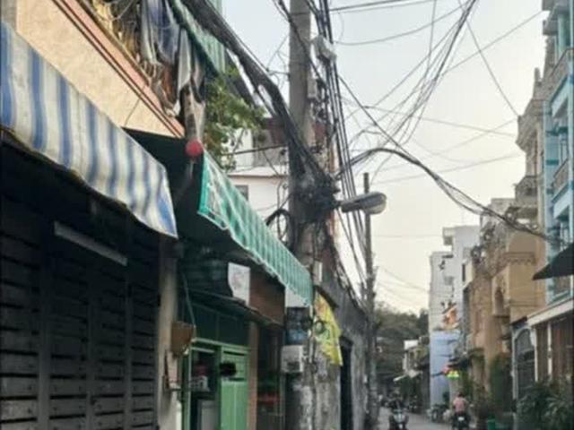 Nhà bán tại Khuôn viên UBND Thành phố Hồ Chí Minh, Thành phố Hồ Chí Minh