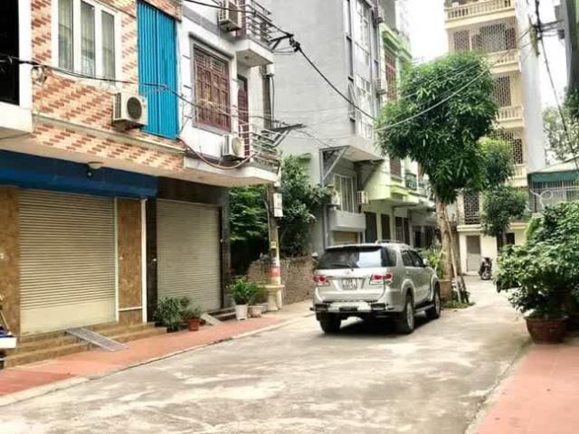 Nhà mặt phố bán tại Hoàn Kiếm, Hà Nội