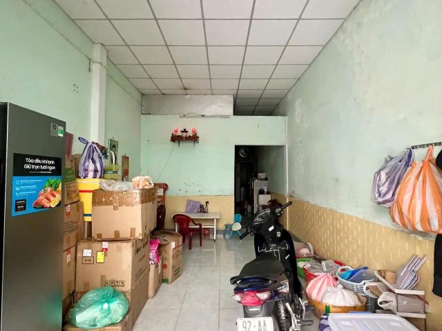 Nhà mặt phố bán