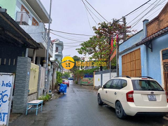 Nhà mặt phố bán