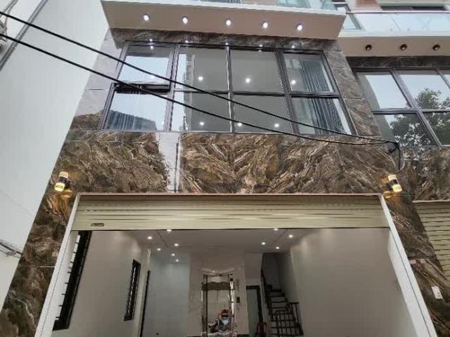 Nhà mặt phố bán tại Hoàn Kiếm, Hà Nội
