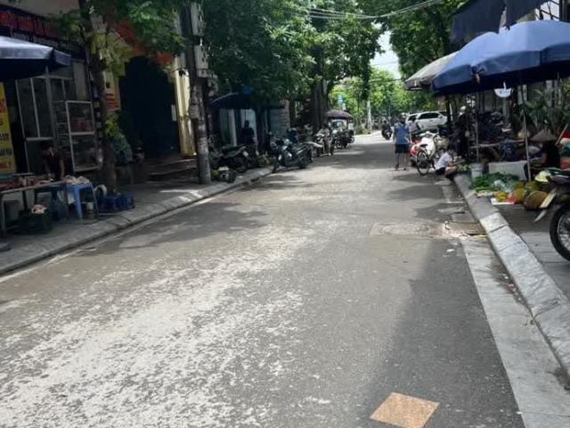 Nhà bán tại Hoàn Kiếm, Hà Nội