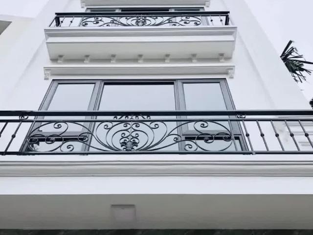 Nhà bán tại Hoàn Kiếm, Hà Nội