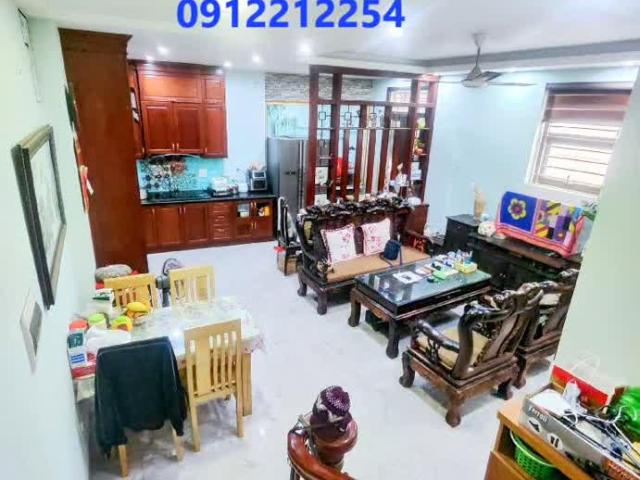 Nhà bán tại Hoàn Kiếm, Hà Nội