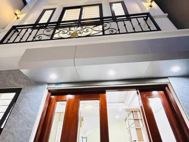 Nhà bán tại Hoàn Kiếm, Hà Nội