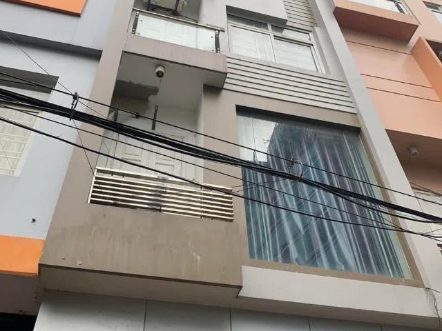 Nhà bán tại Hoàn Kiếm, Hà Nội