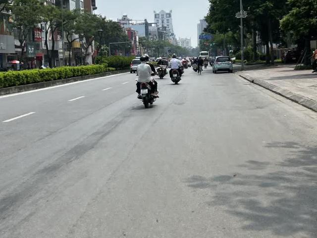 Nhà bán tại Hoàn Kiếm, Hà Nội
