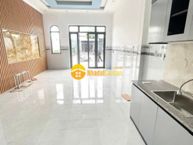 Nhà mặt phố bán