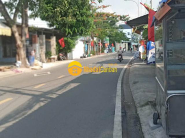 Nhà mặt phố bán