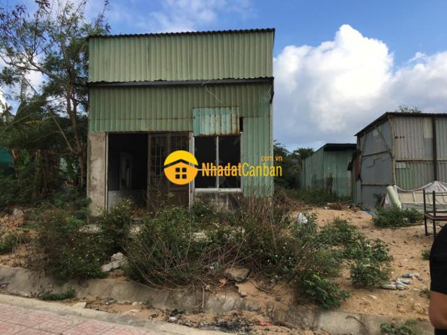 Nhà mặt phố bán