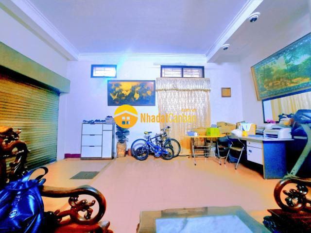 Nhà mặt phố bán