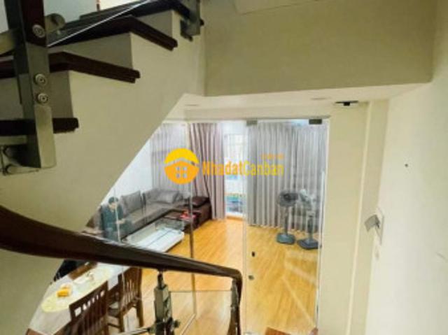 Nhà mặt phố bán