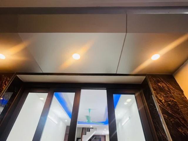 Nhà bán tại Hoàn Kiếm, Hà Nội