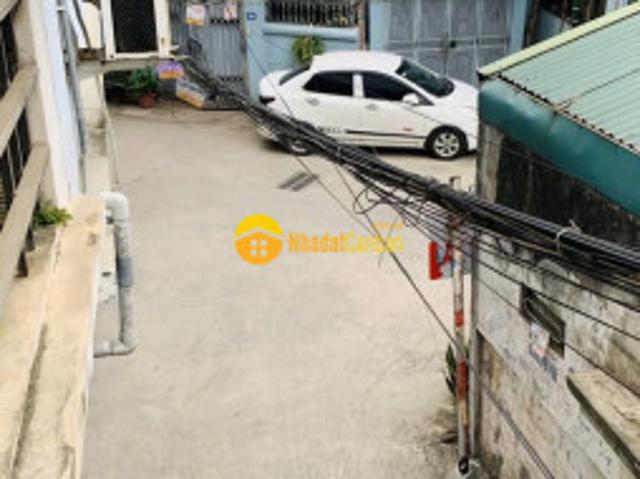 Nhà mặt phố bán