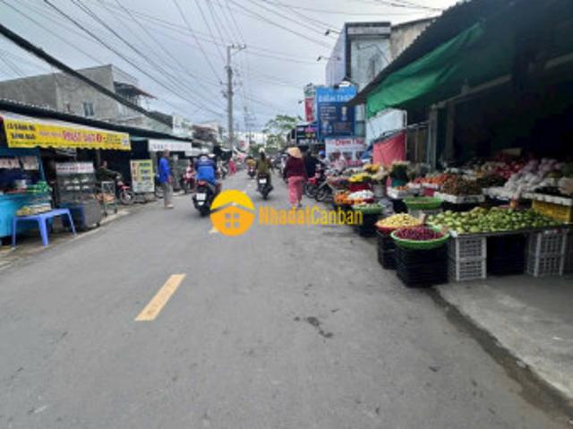 Nhà mặt phố bán