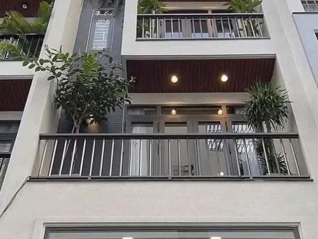 Nhà bán tại Hoàn Kiếm, Hà Nội