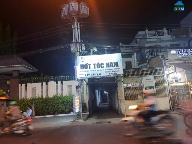 Nhà bán tại Khuôn viên UBND Thành phố Hồ Chí Minh, Thành phố Hồ Chí Minh