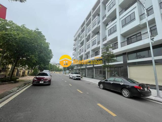 Nhà mặt phố bán