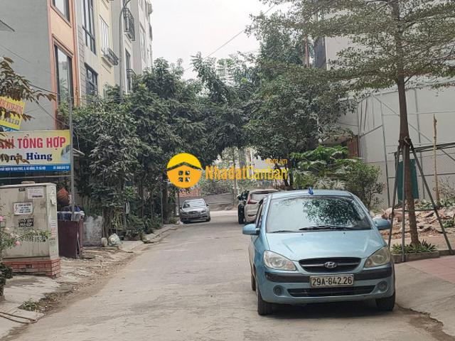 Nhà mặt phố bán