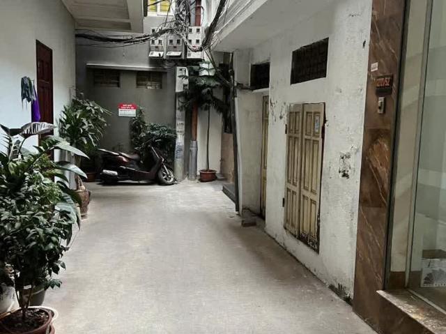 Nhà bán tại Hoàn Kiếm, Hà Nội