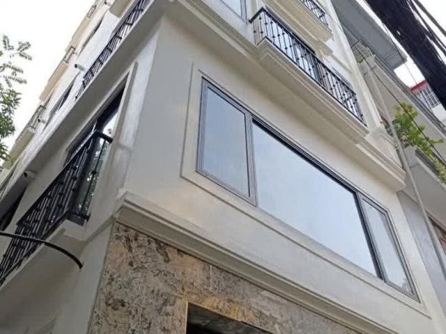 Nhà bán tại Hoàn Kiếm, Hà Nội