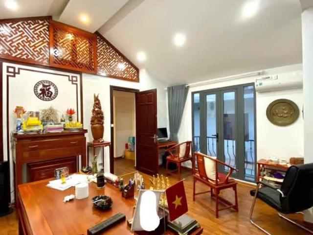 Biệt Thự bán tại Hoàn Kiếm, Hà Nội
