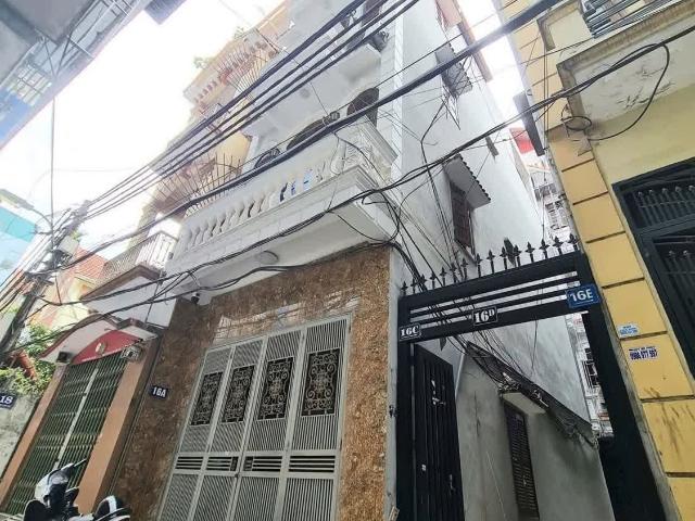 Nhà bán tại Hoàn Kiếm, Hà Nội