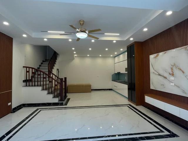 Nhà bán tại Hoàn Kiếm, Hà Nội