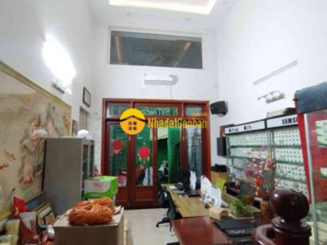 Nhà bán