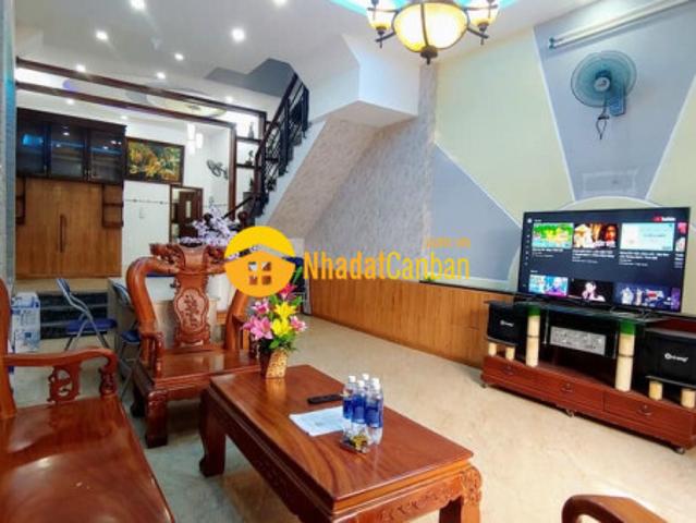 Nhà bán