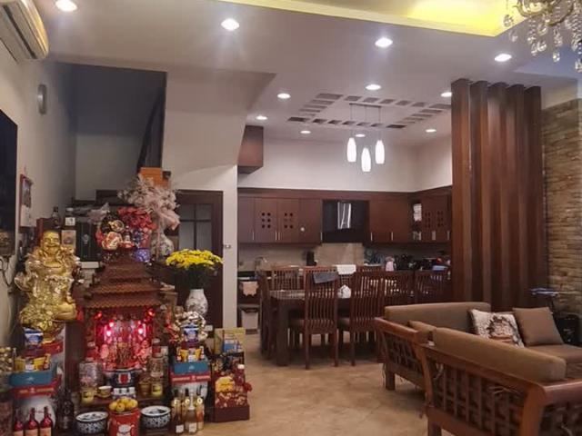 Nhà mặt phố bán tại Hoàn Kiếm, Hà Nội
