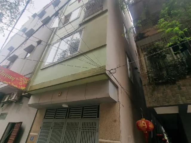 Nhà mặt phố bán tại Hoàn Kiếm, Hà Nội