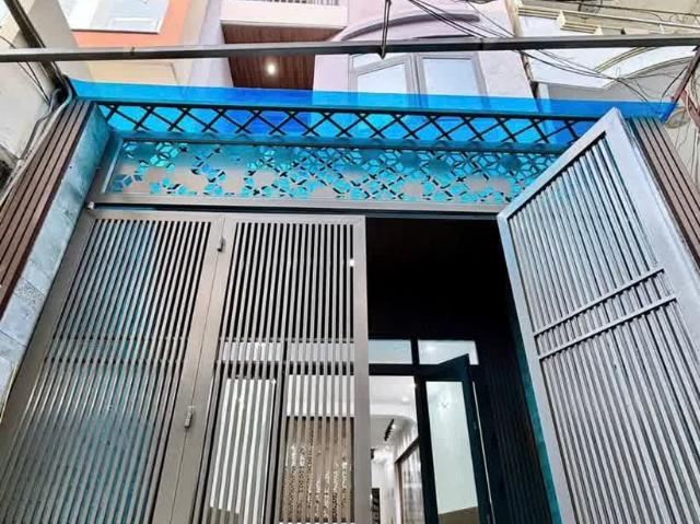 Nhà bán tại Khuôn viên UBND Thành phố Hồ Chí Minh, Thành phố Hồ Chí Minh