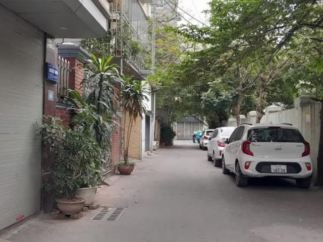 Nhà bán tại Hoàn Kiếm, Hà Nội