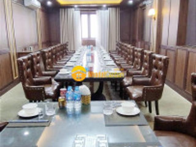 Nhà mặt phố bán
