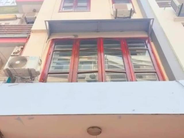 Nhà mặt phố bán tại Hoàn Kiếm, Hà Nội