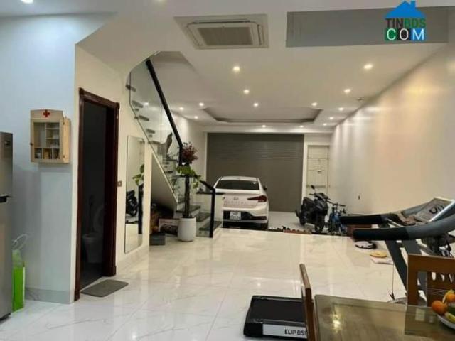 Nhà mặt phố bán tại Hoàn Kiếm, Hà Nội