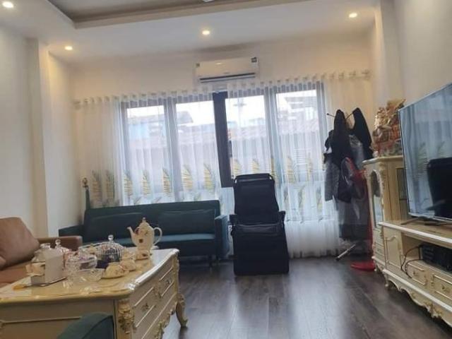 Nhà mặt phố bán tại Hoàn Kiếm, Hà Nội
