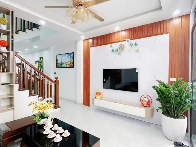 Nhà bán tại Hoàn Kiếm, Hà Nội