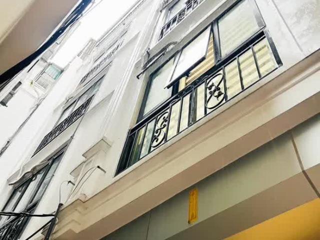 Nhà bán tại Hoàn Kiếm, Hà Nội